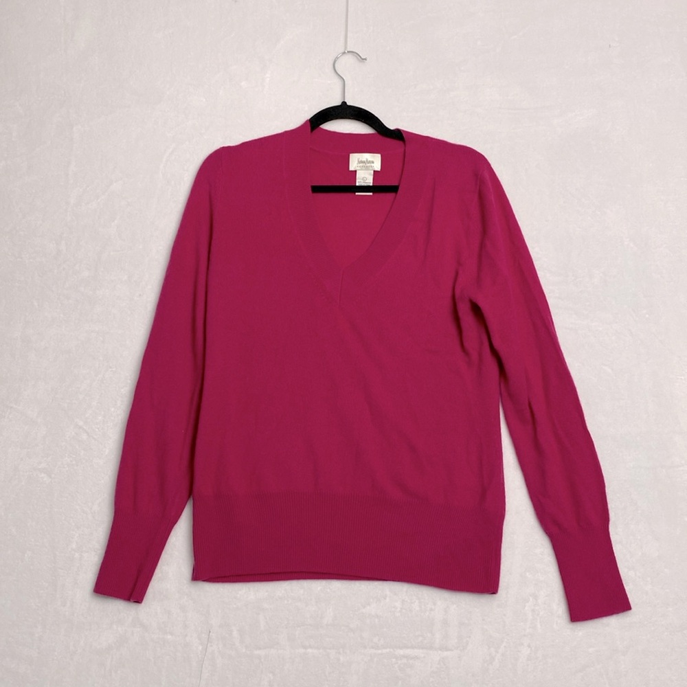 Cashmere Neiman Marcus Pink V-Neck Sweater